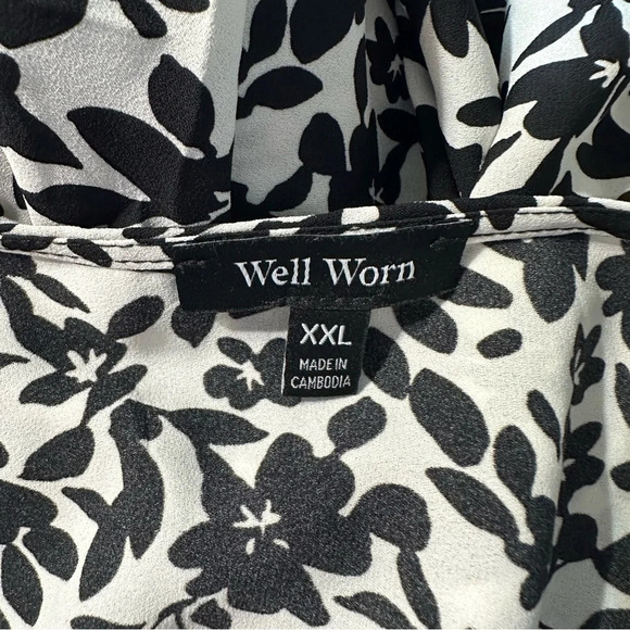 Well Worn women's size XXL white and black floral blouse 3/4 sleeve, new no tag - Picture 4 of 5